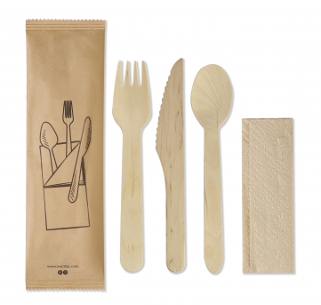 Set of eco-friendly cutlery for take-away